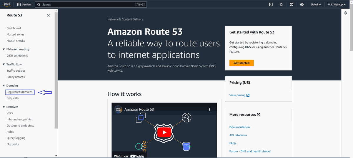 picture of Route 53 homepage with the sidebar expanded and highlight on the Registered Domain option